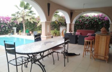 NGAPAROU : Villa 2 chambres à louer avec piscine