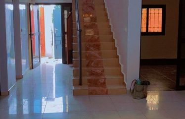 NGAPAROU : Charmante villa à vendre