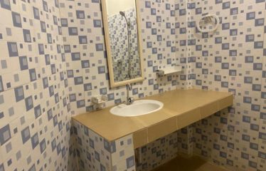 NGAPAROU : Charmante villa à vendre