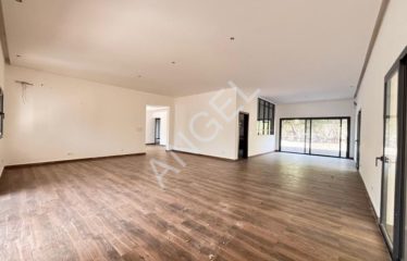 DAKAR FANN RÉSIDENCE : Villa d’ambassade à louer