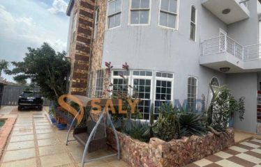 SALY : Villa R+2 à louer