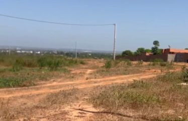 POUT : Terrain à vendre 180 m2