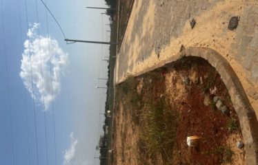 DAKAR BAMBILOR : Terrain à vendre 150 m2