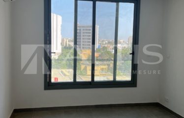 DAKAR POINT-E : Appartement F4 de standing à louer