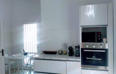 SALY : Villa contemporaine TF plain pied 4 chambres avec piscine proche de la mer à vendre