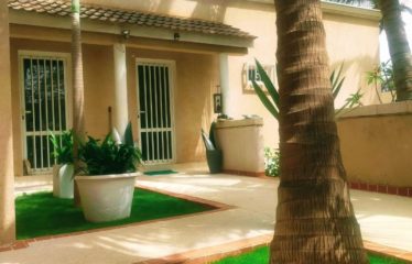 SALY : Villa contemporaine TF plain pied 4 chambres avec piscine proche de la mer à vendre