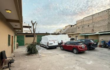 DALIFORT : Propriété de 800 m² à vendre