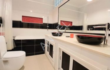 DAKAR PLATEAU : Grand appartement à louer vide en centre-ville