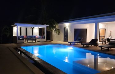 NGUERIGNE : Villa contemporaine plain pied 4 chambres avec piscine à louer