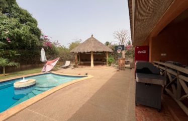 NGAPAROU : Belle villa en résidence à vendre