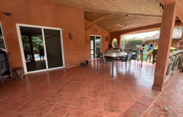 NGAPAROU : Belle villa en résidence à vendre