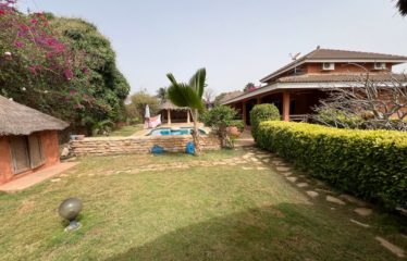 NGAPAROU : Belle villa en résidence à vendre