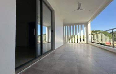 NGAPAROU : Villa contemporaine neuve 4 chambres avec piscine à vendre