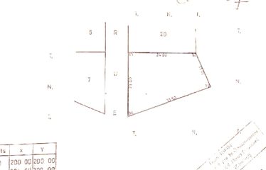 NGAPAROU : Terrain d’angle à vendre